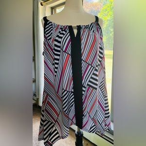 Black/pink sleeveless top w/ metal detail